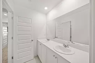 8488 Anker Wy, Elk Grove, CA 95757 - Photo 27