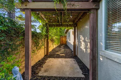 2910 Tilbury Way, Roseville, CA 95661 - Photo 33