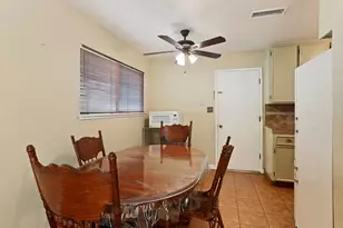 1699 W J St, Oakdale, CA 95361 - Photo 7