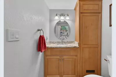 9490 Golden Gate Avenue, Orangevale, CA 95662 - Photo 7