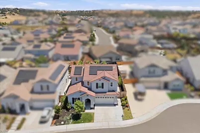 809 Banpo Court, Lincoln, CA 95648 - Photo 3