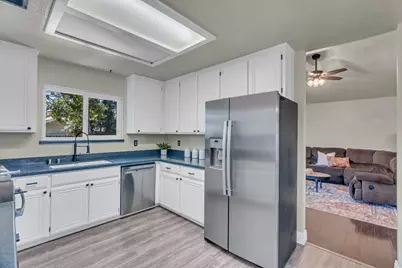 344 Ventanas Avenue, Oakdale, CA 95361 - Photo 11