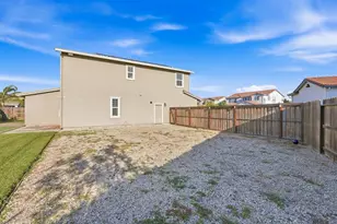 7487 Amonde Wy, Elk Grove, CA 95757 - Photo 77