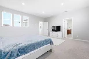 7487 Amonde Wy, Elk Grove, CA 95757 - Photo 47
