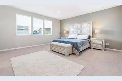 7487 Amonde Way, Elk Grove, CA 95757 - Photo 43