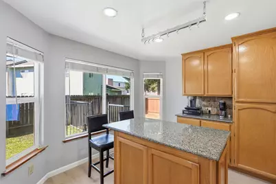 8510 Diamond Oak Way, Elk Grove, CA 95624 - Photo 17