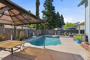 8510 Diamond Oak Way, Elk Grove, CA 95624 - Photo 43