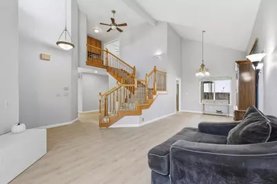 8510 Diamond Oak Way, Elk Grove, CA 95624 - Photo 7