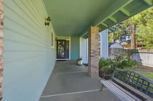 8510 Diamond Oak Way, Elk Grove, CA 95624 - Photo 3