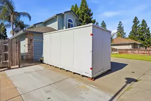 8510 Diamond Oak Way, Elk Grove, CA 95624 - Photo 49