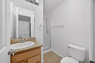 6239 Riverside Blvd, Sacramento, CA 95831 - Photo 15