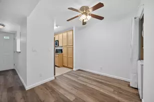 6239 Riverside Blvd, Sacramento, CA 95831 - Photo 11