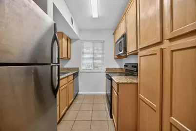 6239 Riverside Boulevard #2, Sacramento, CA 95831 - Photo 13