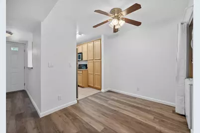 6239 Riverside Boulevard #2, Sacramento, CA 95831 - Photo 11