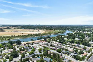 6239 Riverside Blvd, Sacramento, CA 95831 - Photo 41
