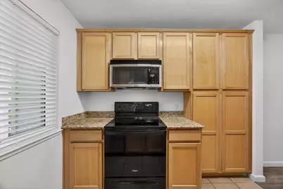 6239 Riverside Boulevard #2, Sacramento, CA 95831 - Photo 15