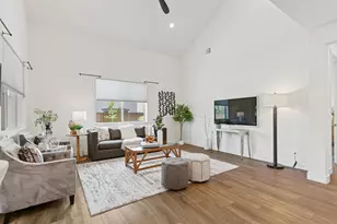 2004 Shafer Pl, Woodland, CA 95776 - Photo 5