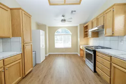 1201 Crater Avenue, Modesto, CA 95351 - Photo 9