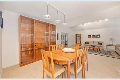 4955 Marlborough Way, Carmichael, CA 95608 - Photo 15