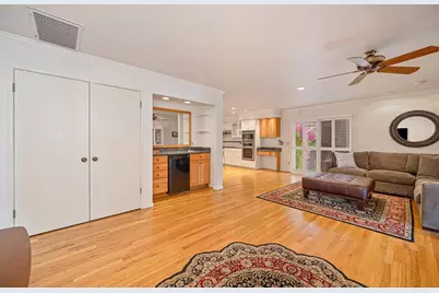 4955 Marlborough Way, Carmichael, CA 95608 - Photo 25