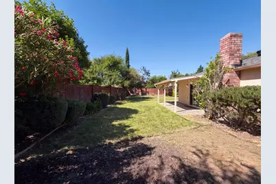 9534 Brakeman Court, Sacramento, CA 95827 - Photo 5