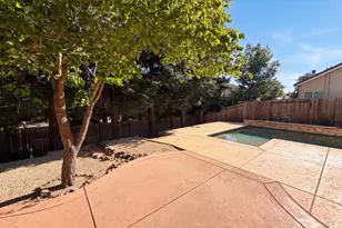 2805 Aquamarine Cir, Rescue, CA 95672 - Photo 25