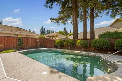 3829 Mondrian Drive, Modesto, CA 95356 - Photo 3