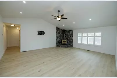 1748 Brennan Avenue, Escalon, CA 95320 - Photo 15