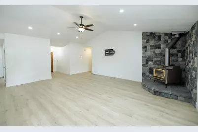 1748 Brennan Avenue, Escalon, CA 95320 - Photo 13