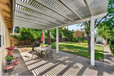 2349 Anita Avenue, Sacramento, CA 95822 - Photo 29