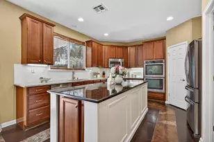 6227 Riverbank Cir, Stockton, CA 95219 - Photo 25