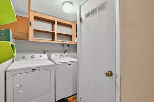 3957 Miller Way, Sacramento, CA 95817 - Photo 23