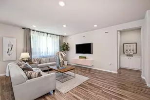 8229 Poppy Rdg Cir, Elk Grove, CA 95757 - Photo 11