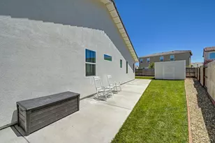 8229 Poppy Rdg Cir, Elk Grove, CA 95757 - Photo 57