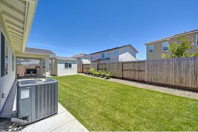 8229 Poppy Ridge Circle, Elk Grove, CA 95757 - Photo 53