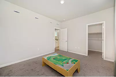 8229 Poppy Ridge Circle, Elk Grove, CA 95757 - Photo 21