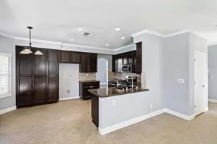 9021 Hooded Crane Ct, Sacramento, CA 95829 - Photo 13