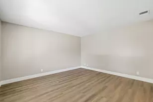1217 Bellingham Dr, San Jose, CA 95121 - Photo 9