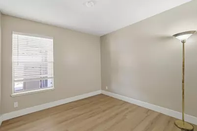 1217 Bellingham Drive, San Jose, CA 95121 - Photo 21