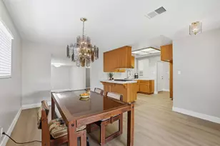 1217 Bellingham Dr, San Jose, CA 95121 - Photo 17
