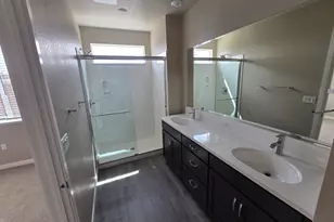 1351 Winterhart Ct, Galt, CA 95632 - Photo 17
