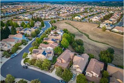 2660 Flintlock Lane, Rocklin, CA 95765 - Photo 65