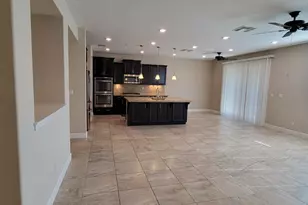 1052 Lavender St, Manteca, CA 95337 - Photo 7