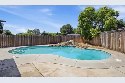 13979 Montezuma Way, Manteca, CA 95336 - Photo 3