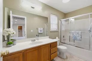 12 Grand Canyon Ct, Sacramento, CA 95835 - Photo 25