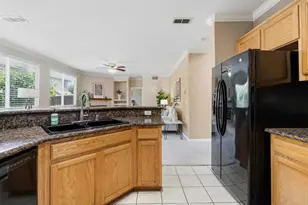 12 Grand Canyon Ct, Sacramento, CA 95835 - Photo 15