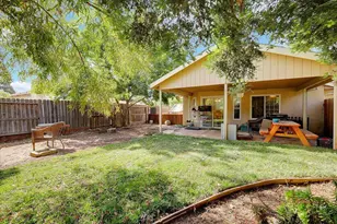 4045 Beaver Creek Ct, Antelope, CA 95843 - Photo 3