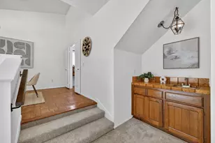 6024 Broken Bow Dr, Citrus Heights, CA 95621 - Photo 11
