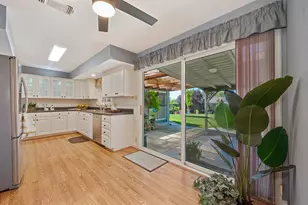 6619 Stratton Ave, Citrus Heights, CA 95621 - Photo 9