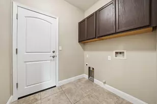 130 Goldenleaf Ct, Valley Springs, CA 95252 - Photo 35